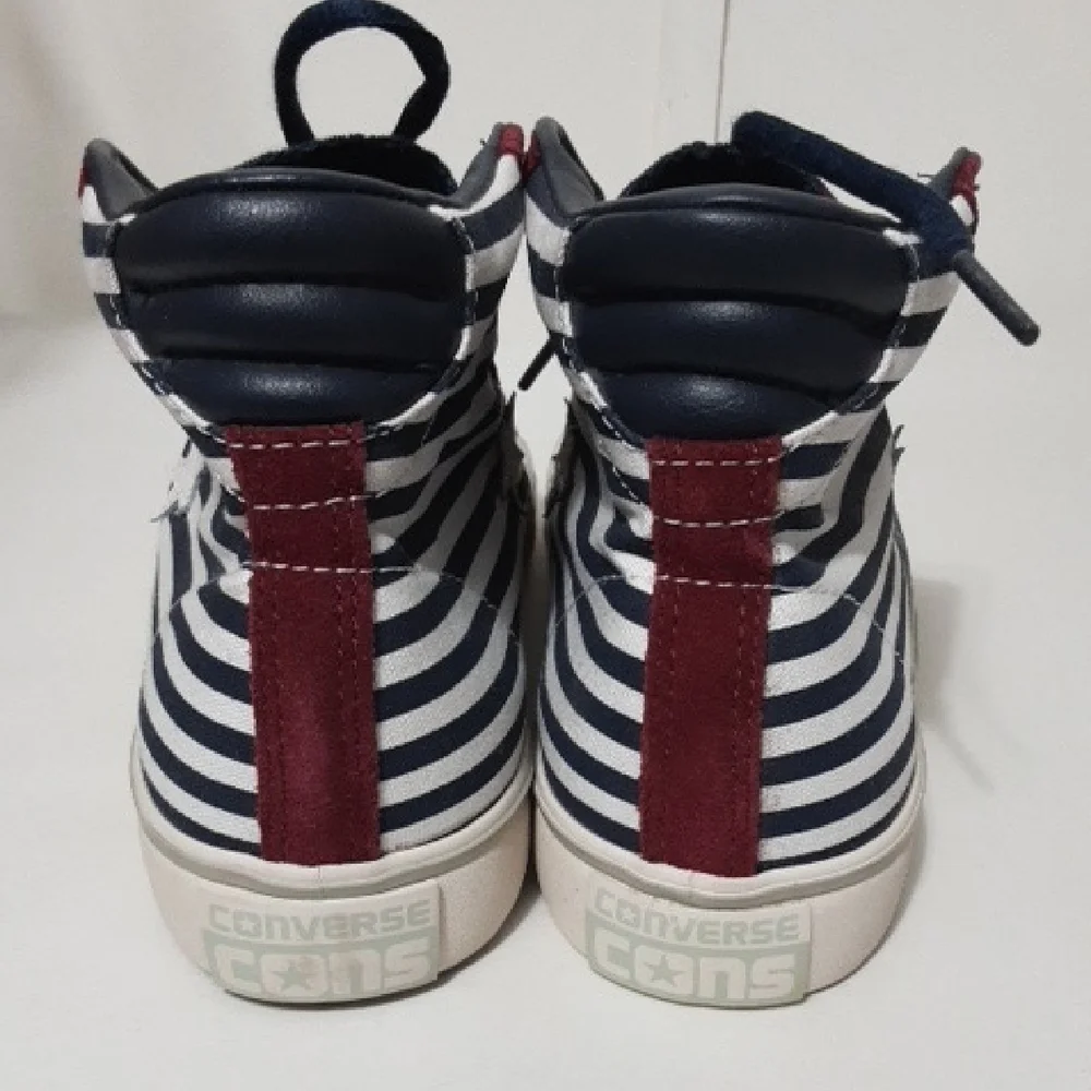 Converse Kids High-Top Sneakers -‎ Red and Blue